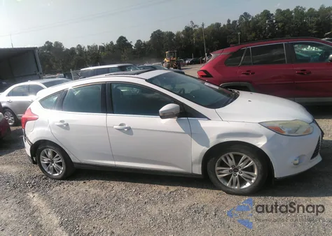 2012 Ford Focus Sel z USA, uszkodzony, nr VIN 1FAHP3M23CL404012